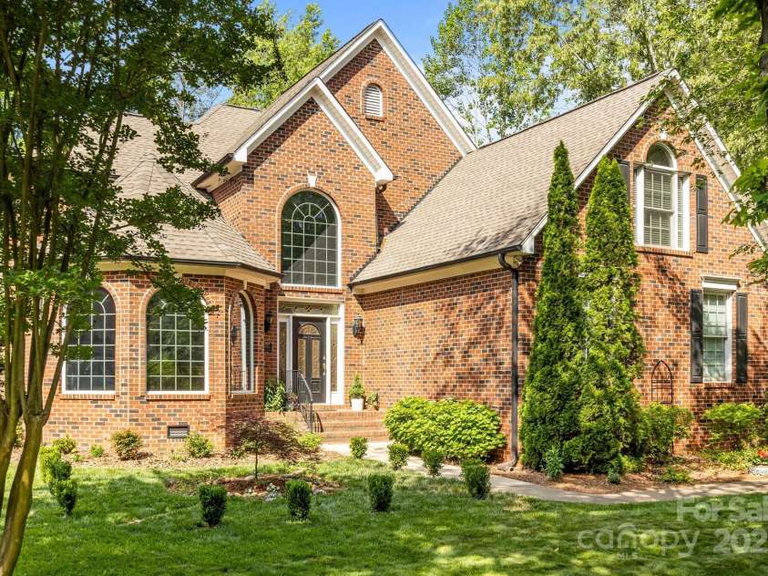 4563 Osprey Run Court, Denver, NC 28037.  MLS# CAR4250891, YatesRealty ID 17479. 