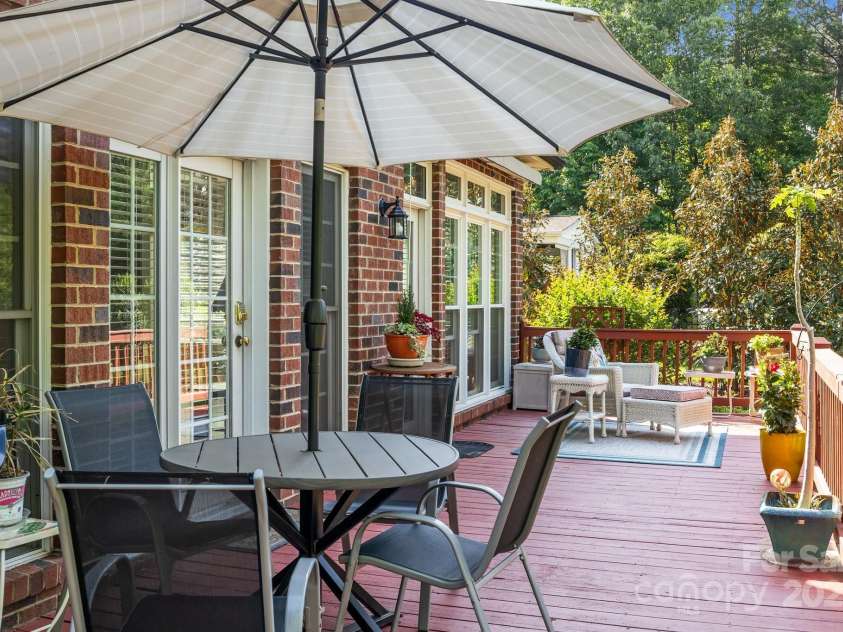 4563 Osprey Run Court, Denver, NC 28037.  MLS# CAR4250891, YatesRealty ID 17479. Back deck with tons of space