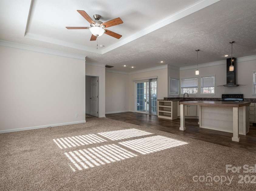 425 Haven Heights Drive, Marion, NC 28752.  MLS# CAR4231655, YatesRealty ID 1748. 