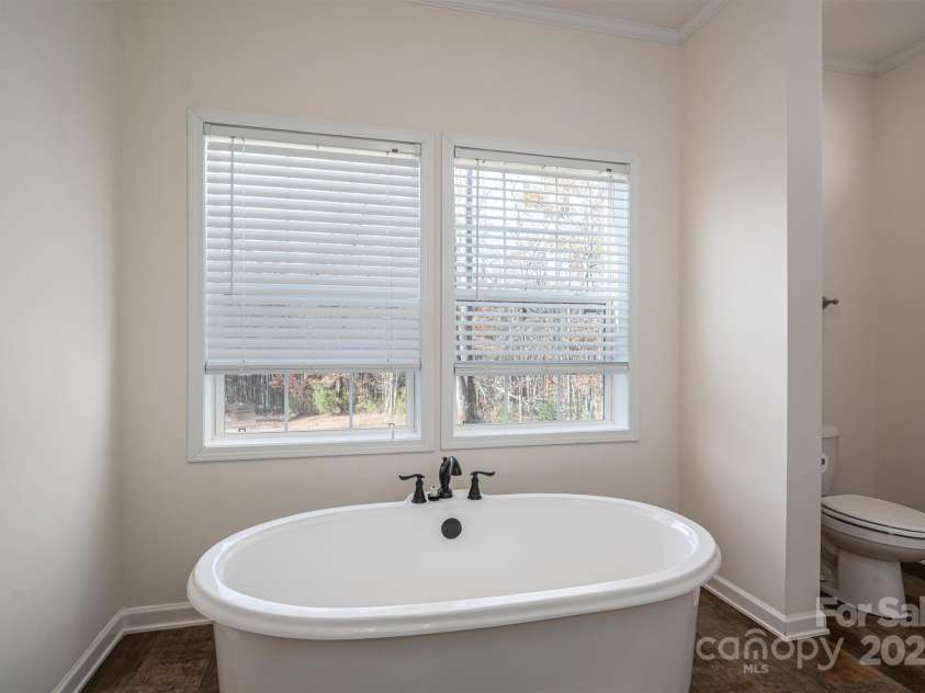 425 Haven Heights Drive, Marion, NC 28752.  MLS# CAR4231655, YatesRealty ID 1748. 