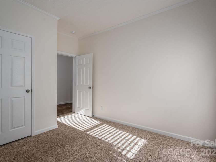 425 Haven Heights Drive, Marion, NC 28752.  MLS# CAR4231655, YatesRealty ID 1748. 