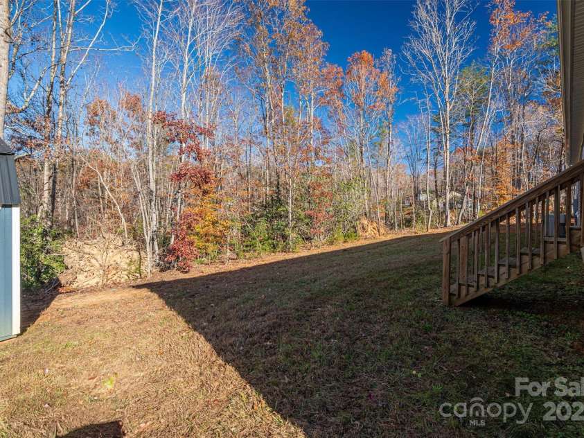 425 Haven Heights Drive, Marion, NC 28752.  MLS# CAR4231655, YatesRealty ID 1748. 