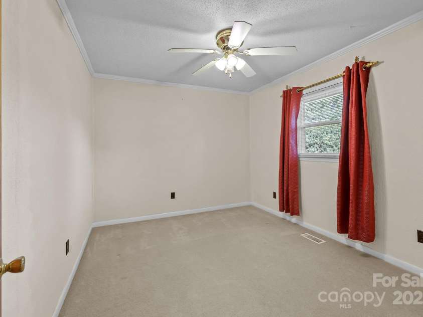945 Alvin Hough Road, Midland, NC 28107.  MLS# CAR4309237, YatesRealty ID 1748. Bedroom