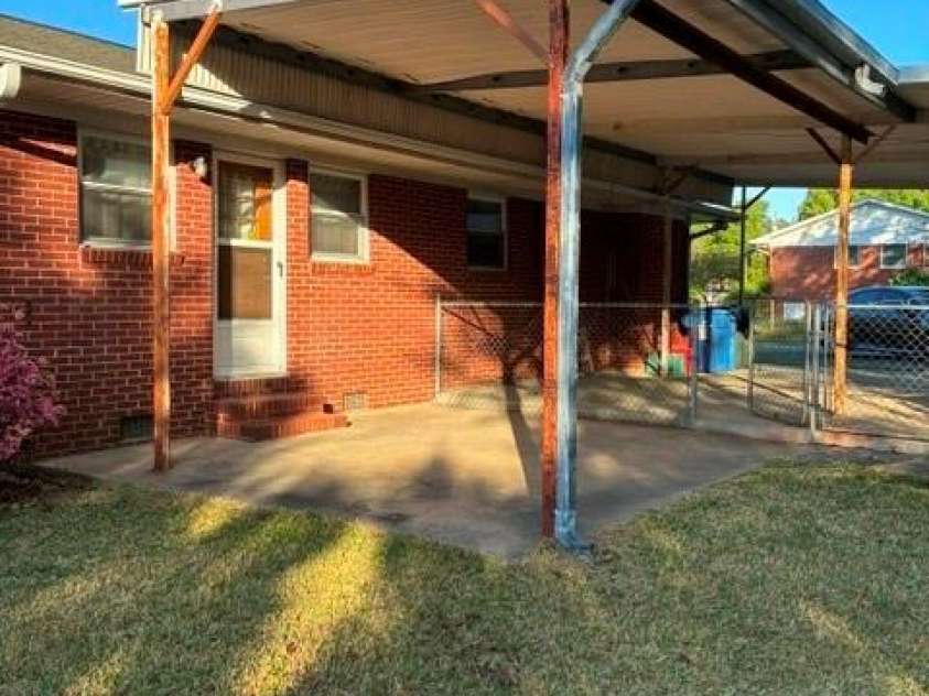 4108 Terry Terrace, Matthews, NC 28105.  MLS# CAR4363521, YatesRealty ID 17480. Back porch