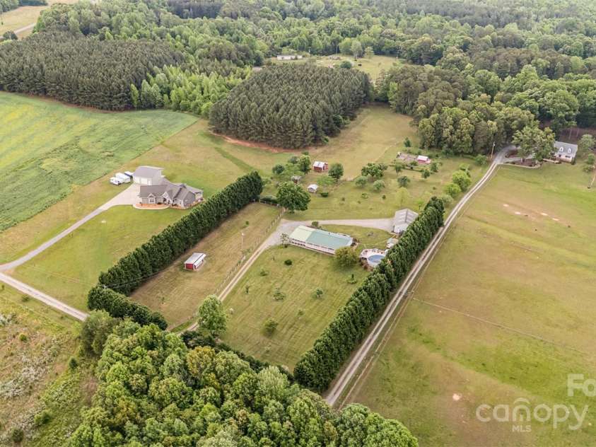 1720 Lowe Drive, Catawba, NC 28609.  MLS# CAR4266134, YatesRealty ID 17482. 