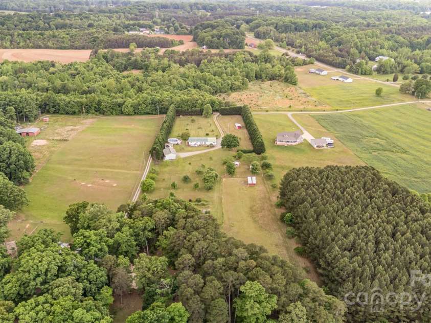 1720 Lowe Drive, Catawba, NC 28609.  MLS# CAR4266134, YatesRealty ID 17482. 