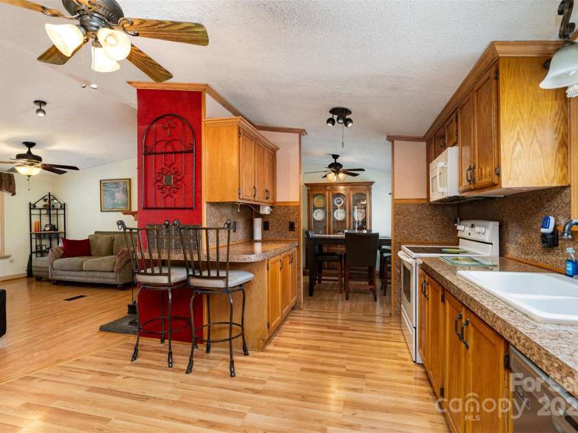 1720 Lowe Drive, Catawba, NC 28609.  MLS# CAR4266134, YatesRealty ID 17482. 