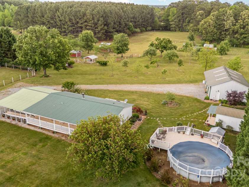 1720 Lowe Drive, Catawba, NC 28609.  MLS# CAR4266134, YatesRealty ID 17482. 