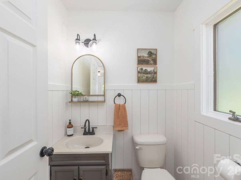 431 Pleasant Grove Road, Hendersonville, NC 28739.  MLS# CAR4368693, YatesRealty ID 17483. Half bath - Main level