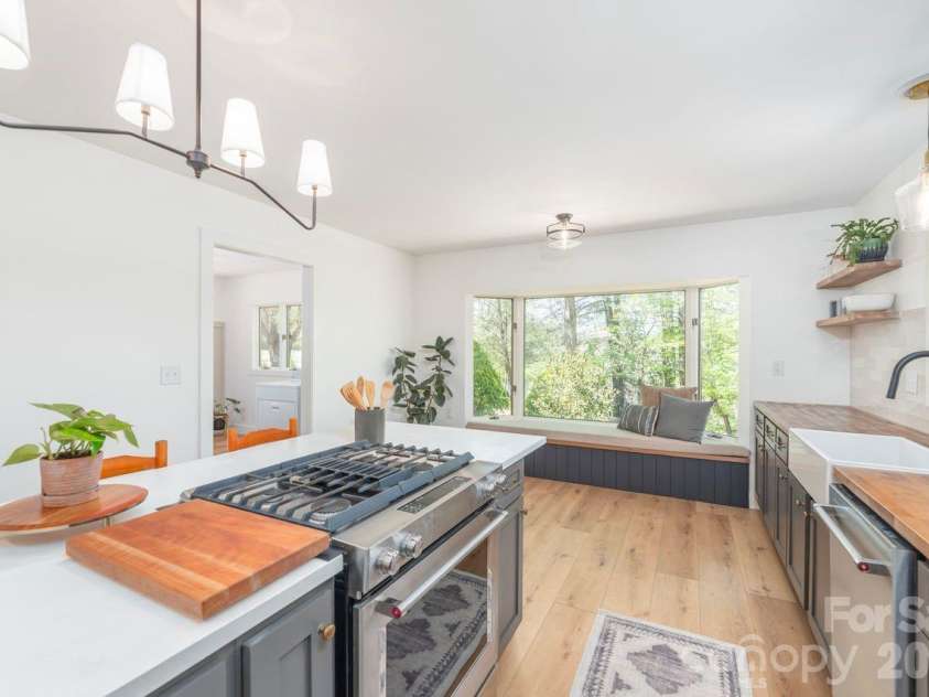 431 Pleasant Grove Road, Hendersonville, NC 28739.  MLS# CAR4368693, YatesRealty ID 17483. Kitchen 2