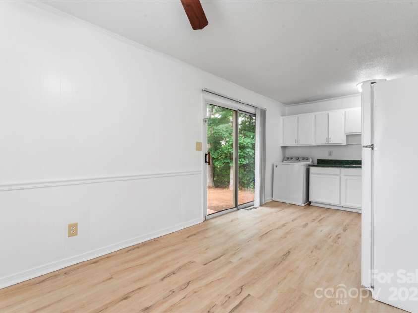 2328 Danforth Lane, Charlotte, NC 28208.  MLS# CAR4266152, YatesRealty ID 17484. 