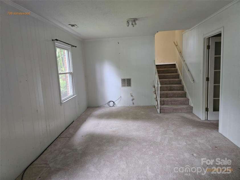 7608 Surreywood Place, Charlotte, NC 28270.  MLS# CAR4260586, YatesRealty ID 17485. 