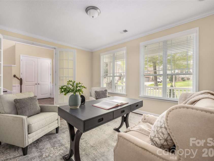 14724 Old Vermillion Drive, Huntersville, NC 28078.  MLS# CAR4358334, YatesRealty ID 17486. 