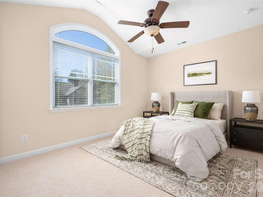 14724 Old Vermillion Drive, Huntersville, NC 28078.  MLS# CAR4358334, YatesRealty ID 17486. Virtually Staged