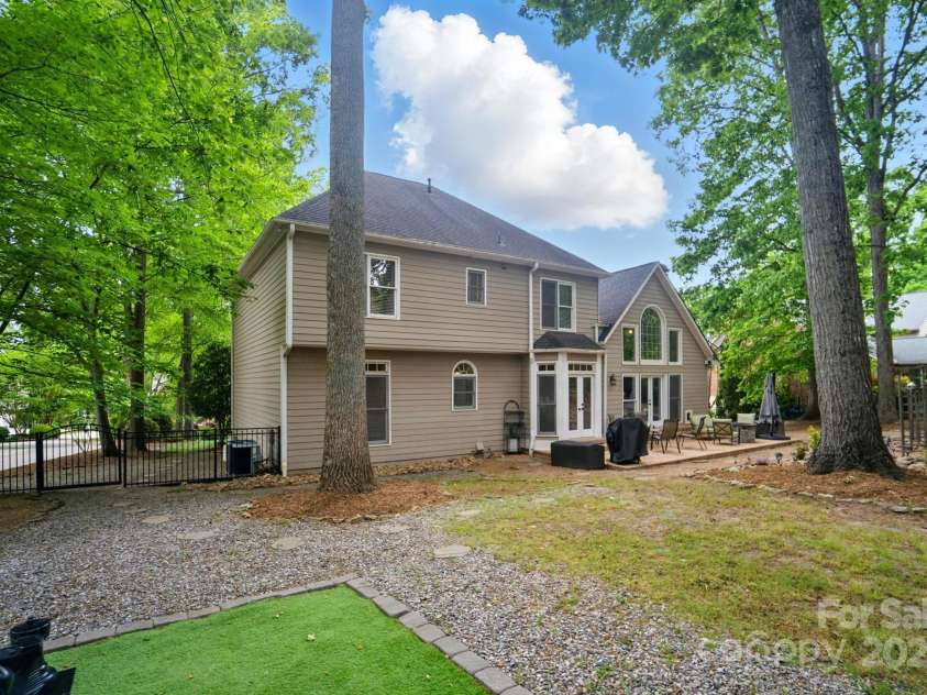 10319 Remembrance Trail, Huntersville, NC 28078.  MLS# CAR4250253, YatesRealty ID 17488. 