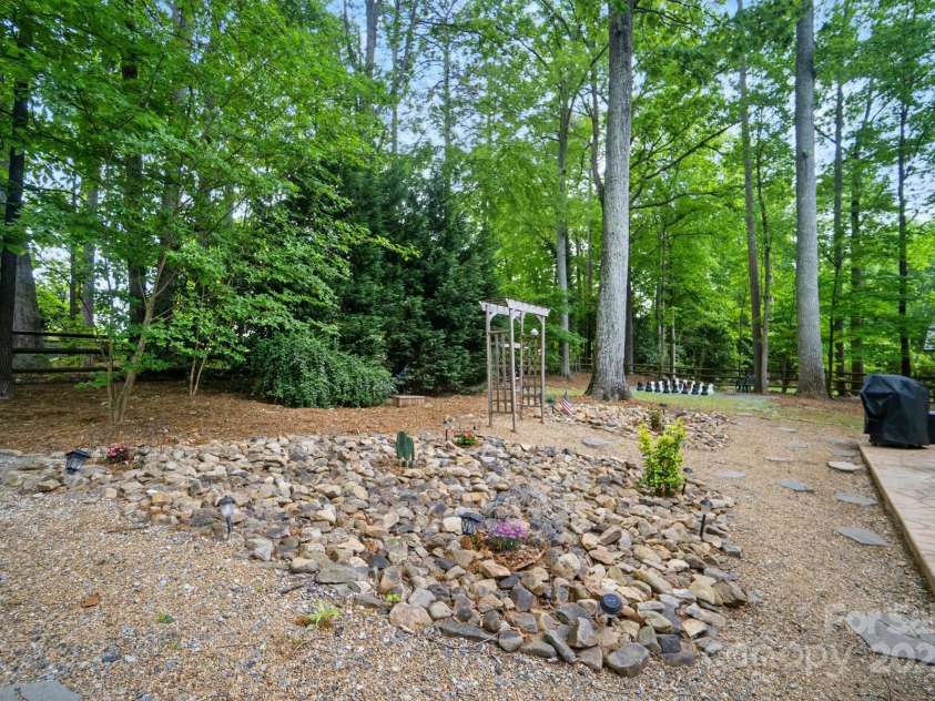 10319 Remembrance Trail, Huntersville, NC 28078.  MLS# CAR4250253, YatesRealty ID 17488. 