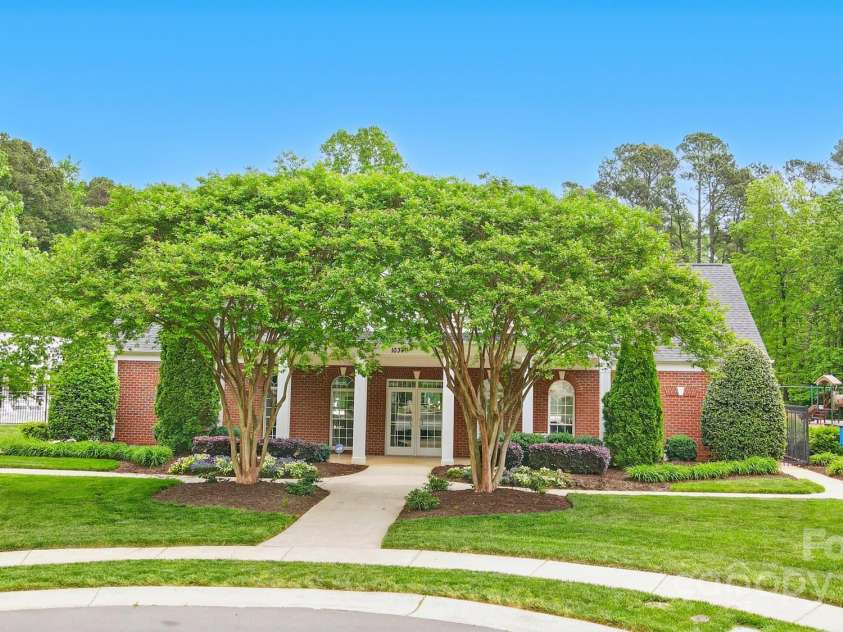 10319 Remembrance Trail, Huntersville, NC 28078.  MLS# CAR4250253, YatesRealty ID 17488. 