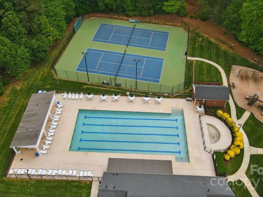 10319 Remembrance Trail, Huntersville, NC 28078.  MLS# CAR4250253, YatesRealty ID 17488. 