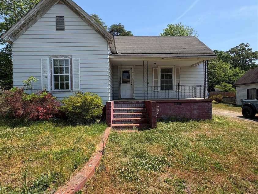 107 Davie Street, Cooleemee, NC 27028.  MLS# CAR4374824, YatesRealty ID 17488. 
