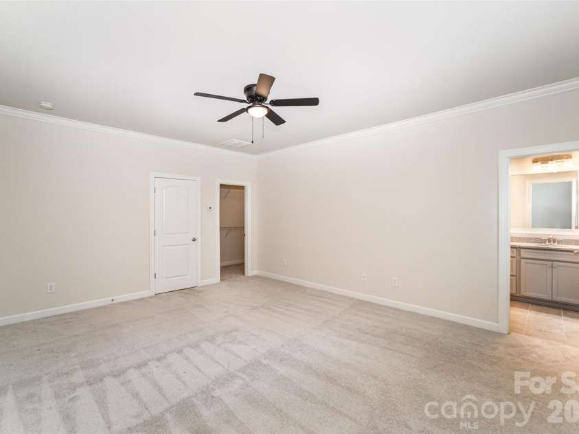 11679 Red Rust Lane, Charlotte, NC 28277.  MLS# CAR4344060, YatesRealty ID 17489. 