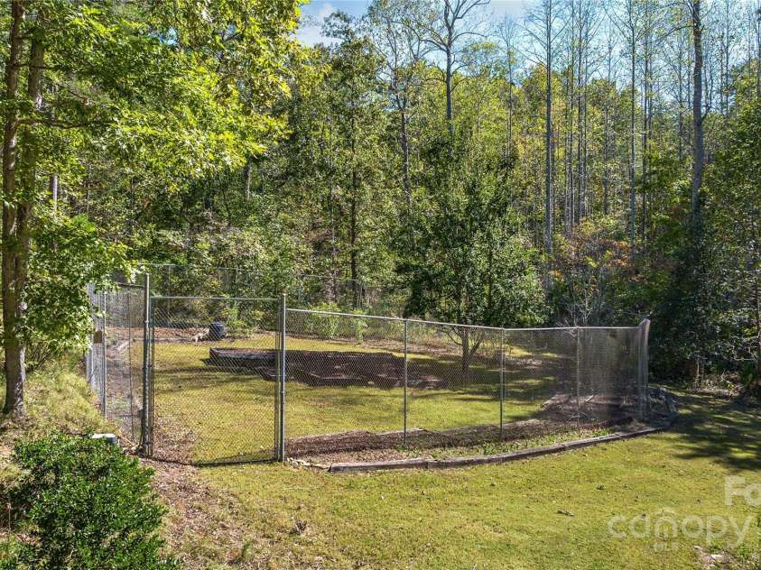 733 Hidden Hills Drive, Rutherfordton, NC 28139.  MLS# CAR4324928, YatesRealty ID 17489. 