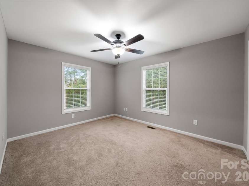 105 Bluebell Ridge Lane, Weaverville, NC 28787.  MLS# CAR4303351, YatesRealty ID 17490. Spacious 3rd bedroom.