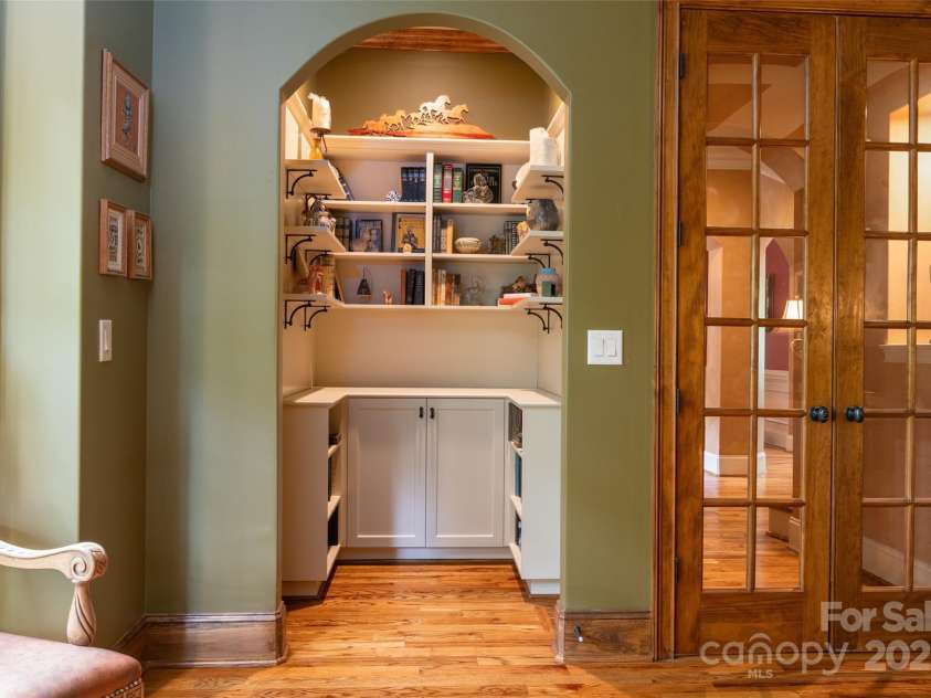 135 Sumter Drive, Mooresville, NC 28117.  MLS# CAR4252213, YatesRealty ID 17490. Walk in closet inside office offers convenient and tidy storage.