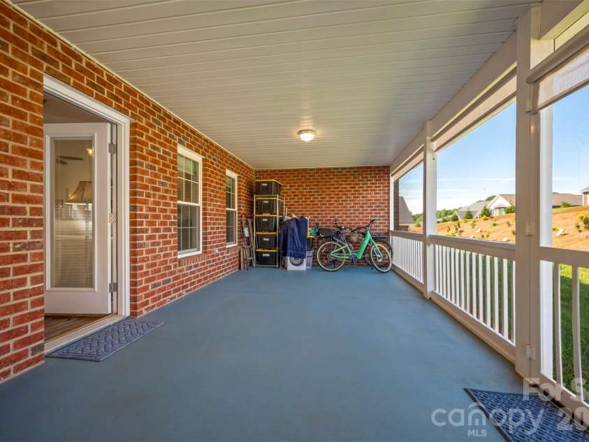 130 Central Park Circle, Spindale, NC 28160.  MLS# CAR4372884, YatesRealty ID 17491. 