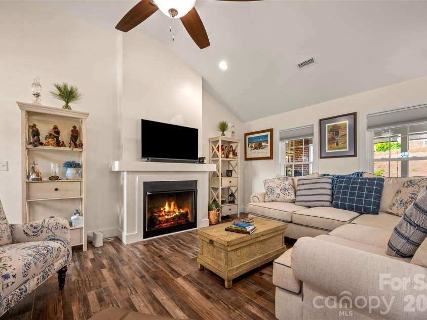 130 Central Park Circle, Spindale, NC 28160.  MLS# CAR4372884, YatesRealty ID 17491. 