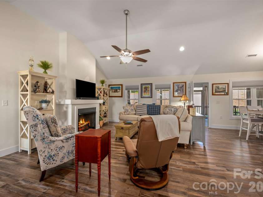 130 Central Park Circle, Spindale, NC 28160.  MLS# CAR4372884, YatesRealty ID 17491. 