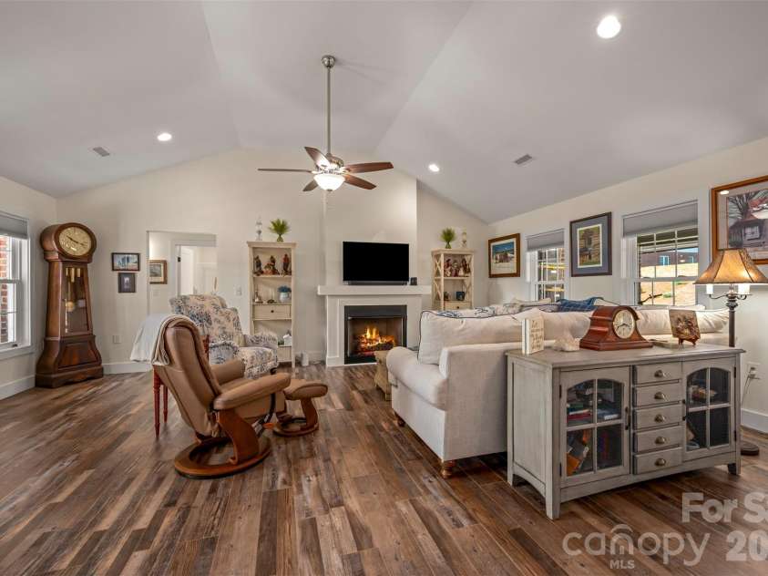 130 Central Park Circle, Spindale, NC 28160.  MLS# CAR4372884, YatesRealty ID 17491. 