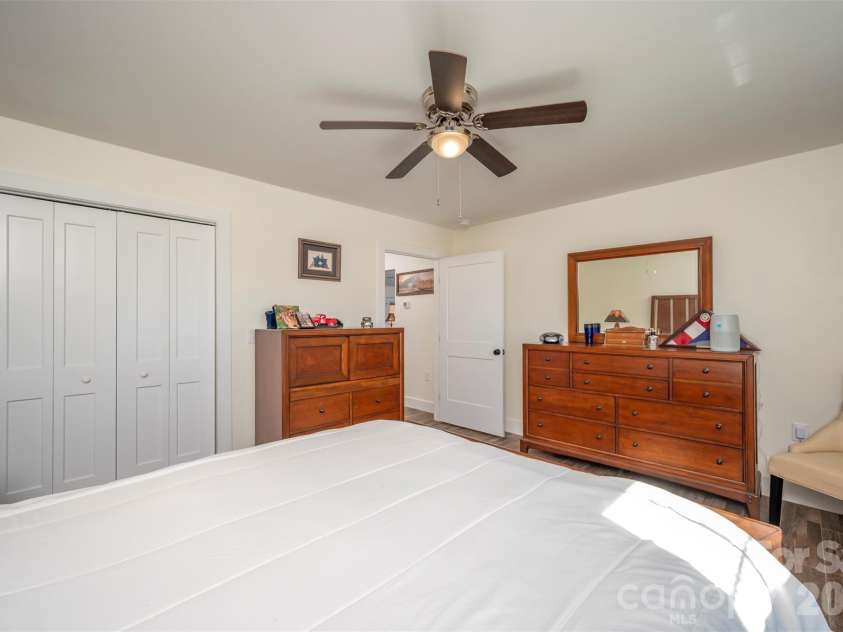 130 Central Park Circle, Spindale, NC 28160.  MLS# CAR4372884, YatesRealty ID 17491. 
