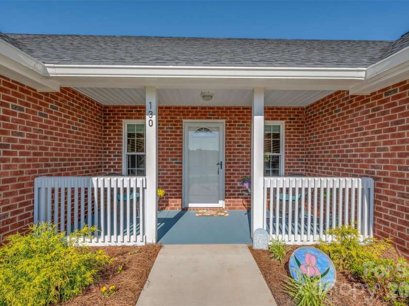 130 Central Park Circle, Spindale, NC 28160.  MLS# CAR4372884, YatesRealty ID 17491. 