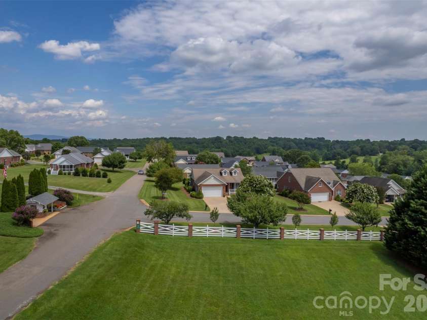 130 Central Park Circle, Spindale, NC 28160.  MLS# CAR4372884, YatesRealty ID 17491. 