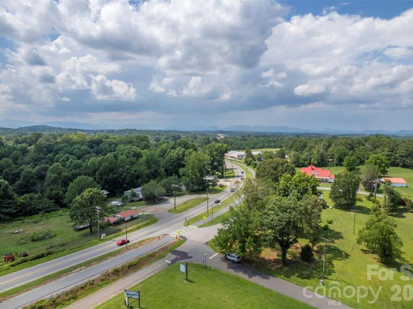 130 Central Park Circle, Spindale, NC 28160.  MLS# CAR4372884, YatesRealty ID 17491. 