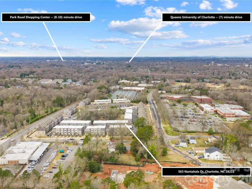 563 Nantahala Drive, Charlotte, NC 28211.  MLS# CAR4337301, YatesRealty ID 17492. 