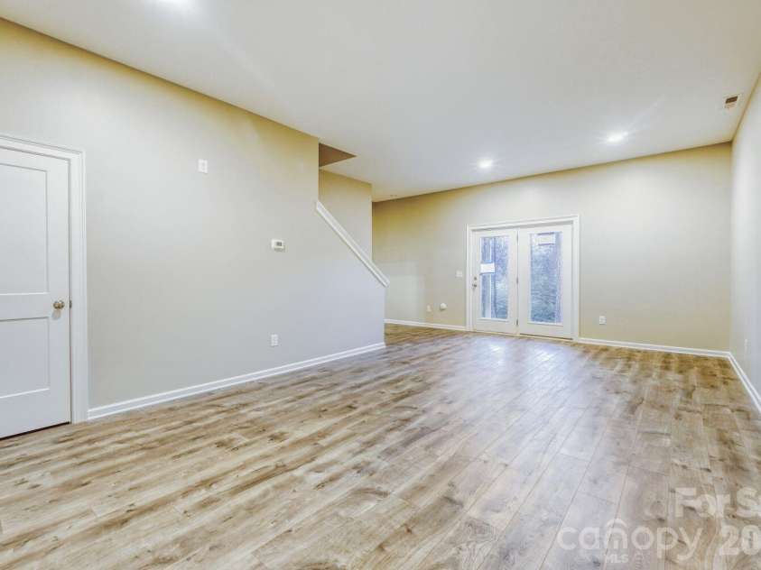 111 Marshdale Avenue, Concord, NC 28025.  MLS# CAR4344379, YatesRealty ID 17493. 