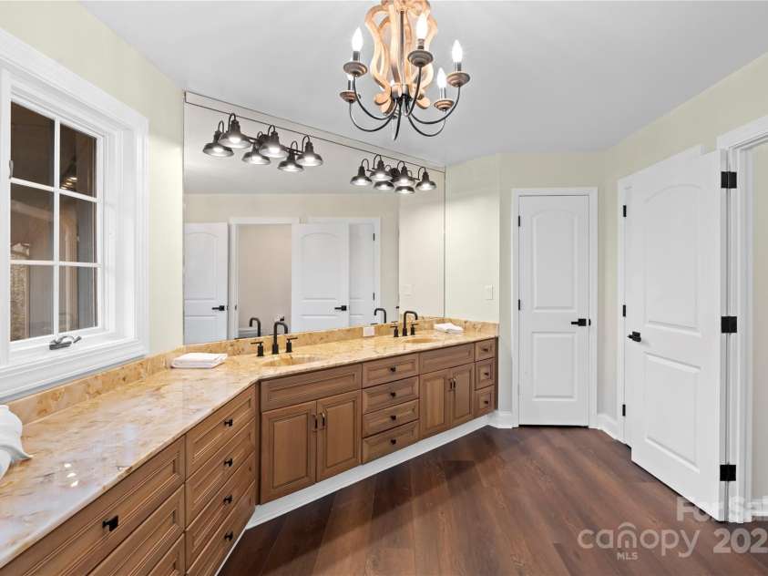 1476 New Market Road, Tryon, NC 28782.  MLS# CAR4244109, YatesRealty ID 17493. 