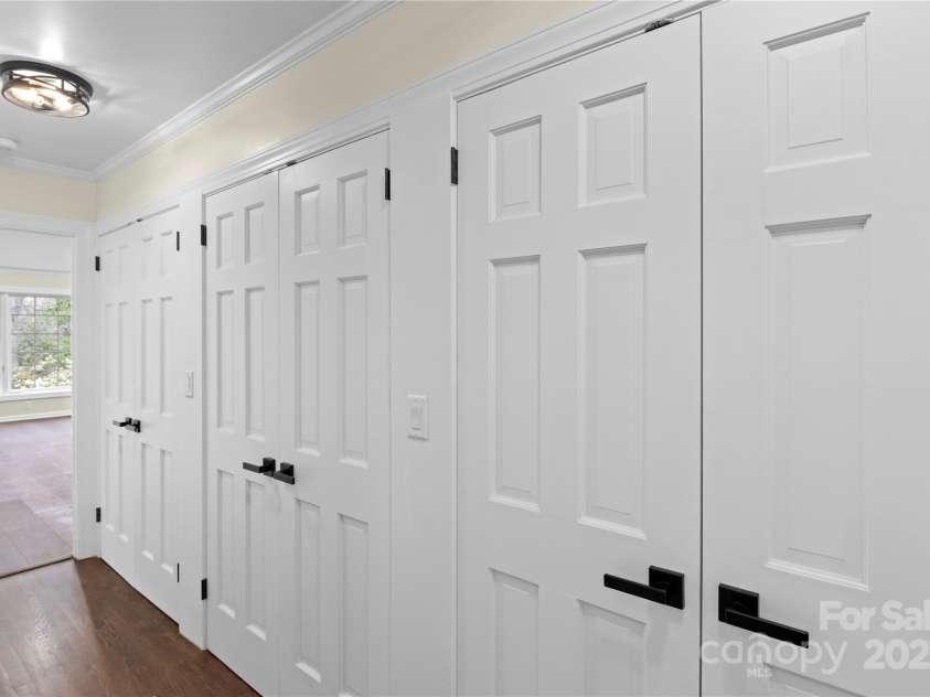 1476 New Market Road, Tryon, NC 28782.  MLS# CAR4244109, YatesRealty ID 17493. 