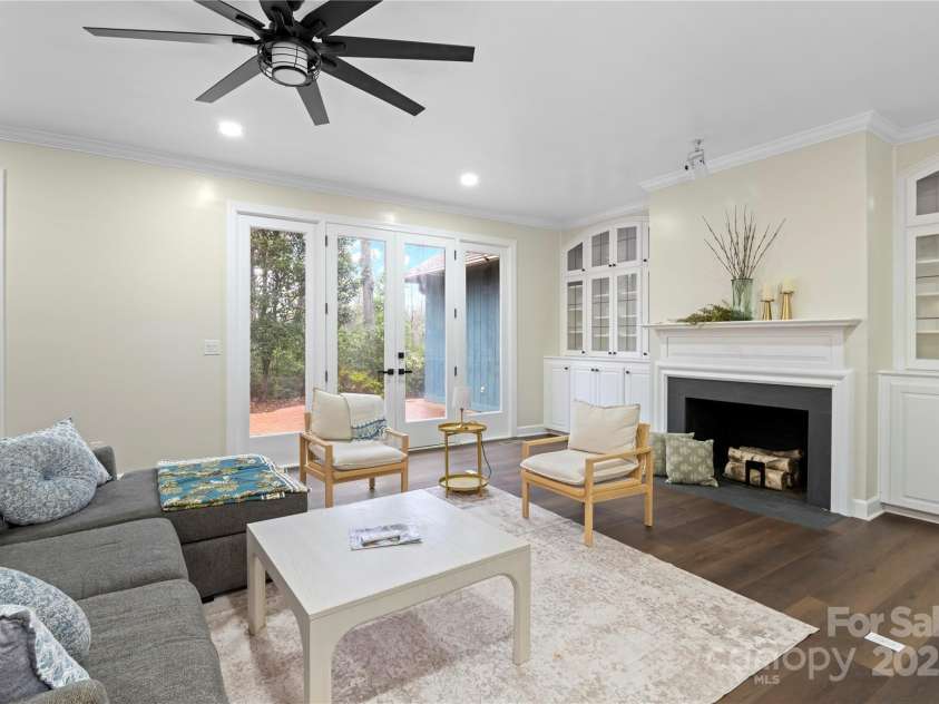 1476 New Market Road, Tryon, NC 28782.  MLS# CAR4244109, YatesRealty ID 17493. 