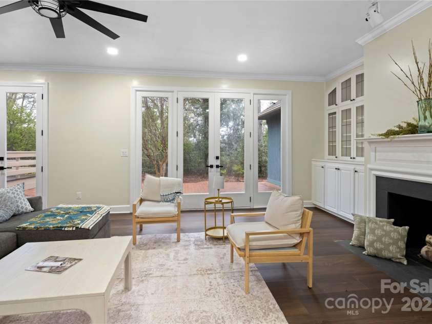 1476 New Market Road, Tryon, NC 28782.  MLS# CAR4244109, YatesRealty ID 17493. 