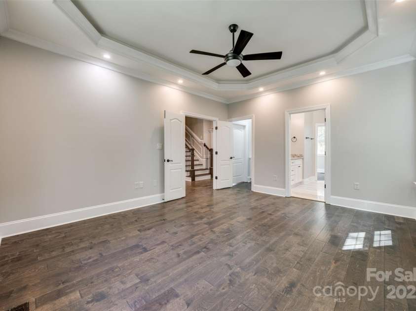7435 Hammond Drive, Charlotte, NC 28215.  MLS# CAR4260510, YatesRealty ID 17494. 