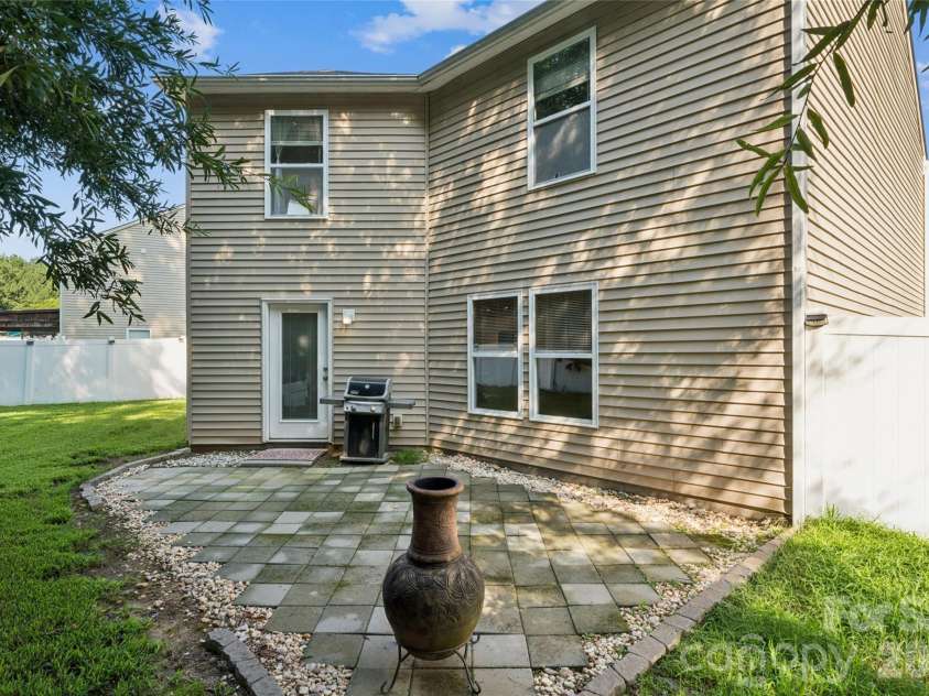 4208 Shasta Circle, Clover, SC 29710.  MLS# CAR4350275, YatesRealty ID 17495. Bring the BBQ