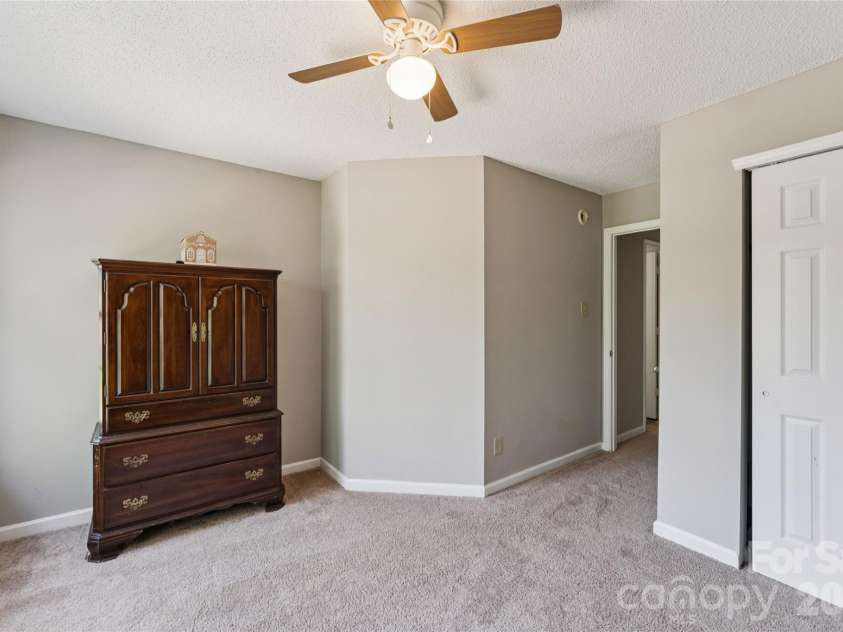 4208 Shasta Circle, Clover, SC 29710.  MLS# CAR4350275, YatesRealty ID 17495. Secondary Bedroom