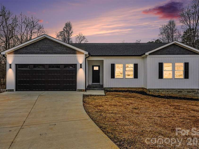 3137 Riber Lane, Claremont, NC 28610.  MLS# CAR4347114, YatesRealty ID 17498. 