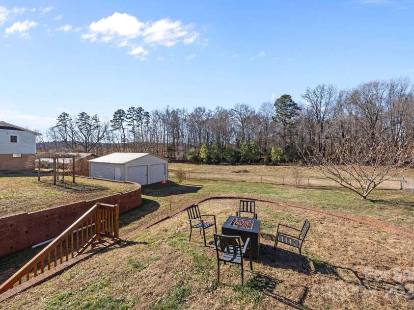114 Valley Drive, Badin, NC 28009.  MLS# CAR4332351, YatesRealty ID 1750. 