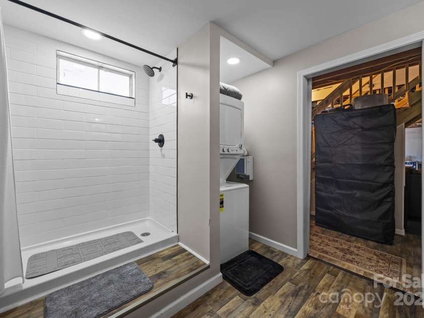 114 Valley Drive, Badin, NC 28009.  MLS# CAR4332351, YatesRealty ID 1750. 