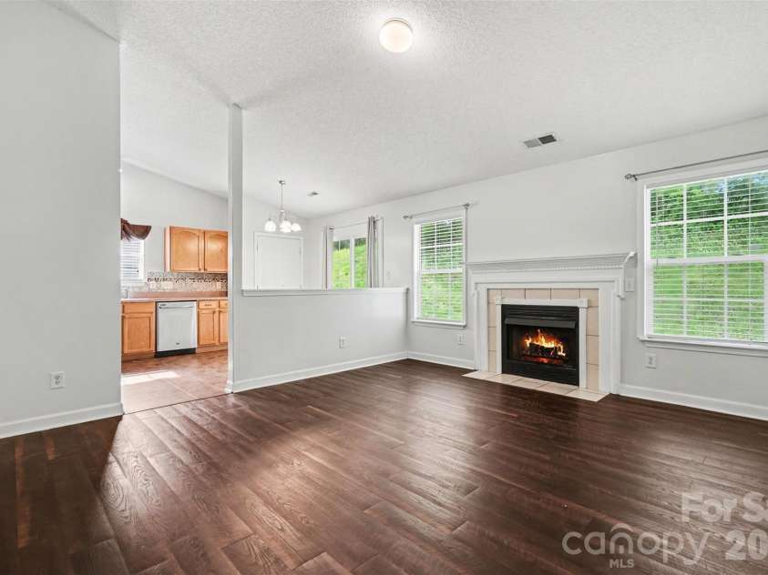 9336 Tibble Creek Way, Charlotte, NC 28227.  MLS# CAR4366845, YatesRealty ID 17500. 