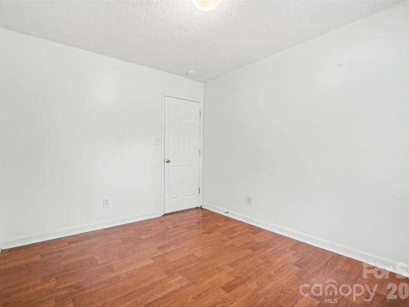 9336 Tibble Creek Way, Charlotte, NC 28227.  MLS# CAR4366845, YatesRealty ID 17500. 