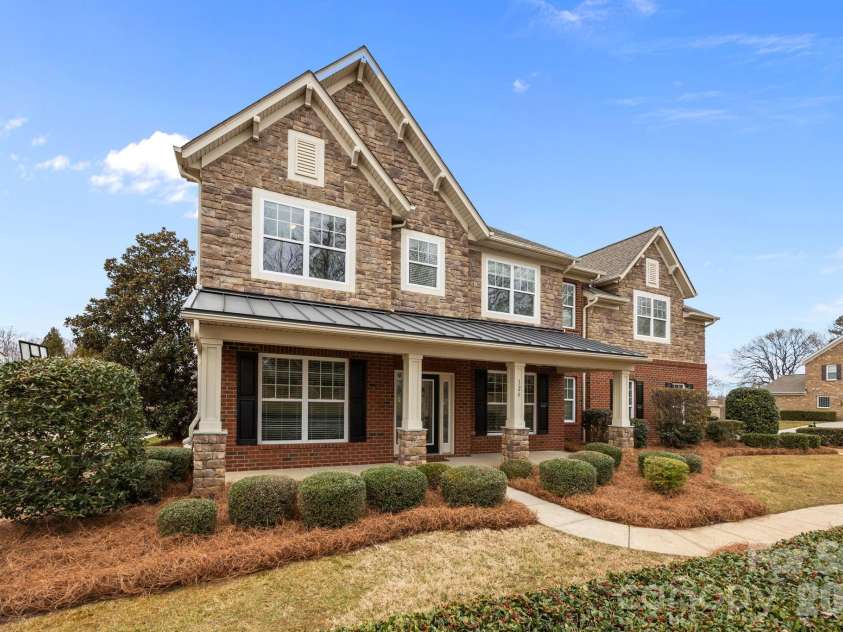 126 Northbridge Drive, Mooresville, NC 28115.  MLS# CAR4346083, YatesRealty ID 17501. 